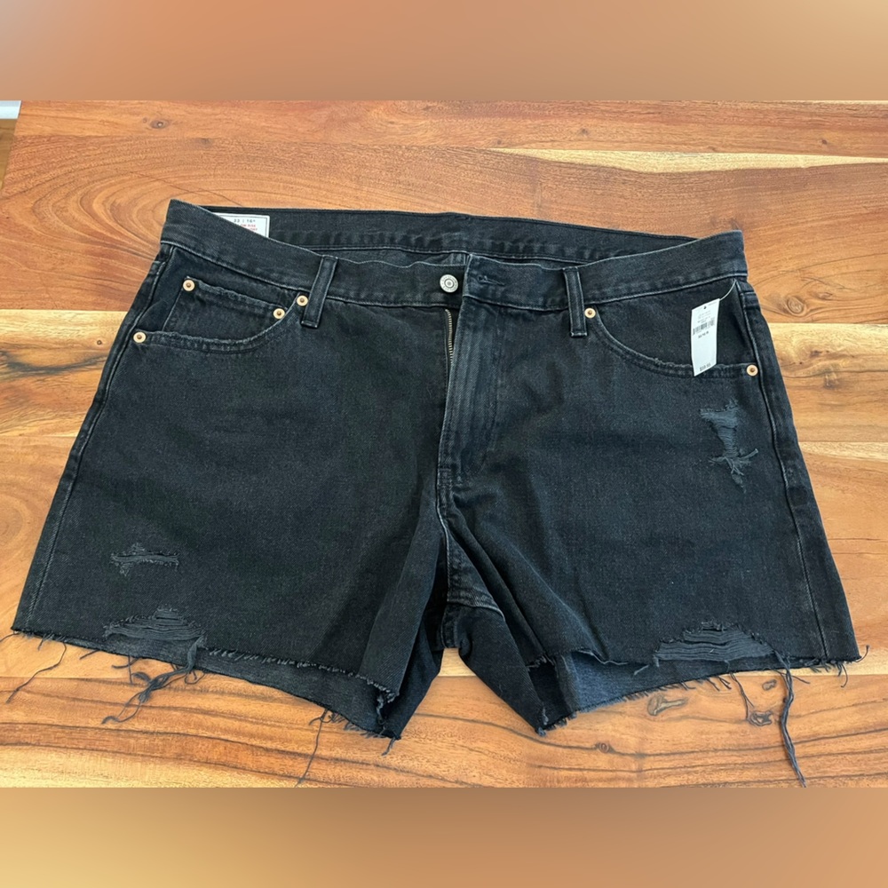 Black Denim 4” Low Rise Stride Shorts